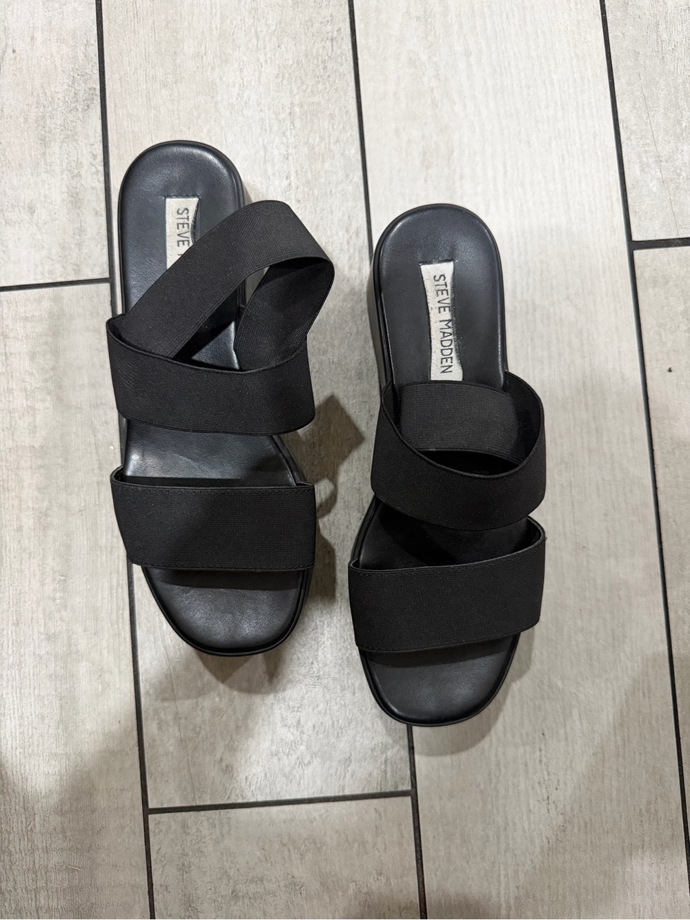 Steve Madden Black Elastic Crossover Slide Sandals